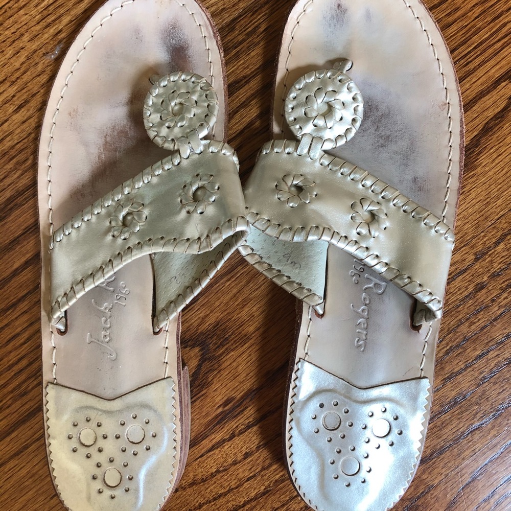 Jack Rogers sandals size 9 light gold